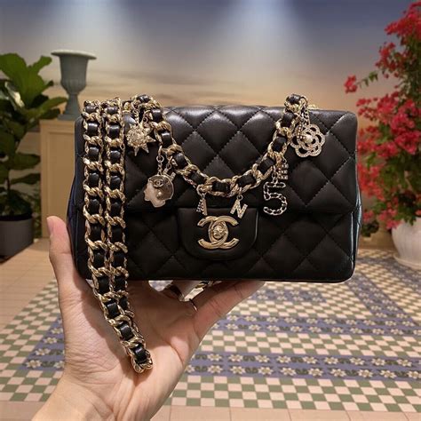 chanel sac 2021|Chanel handbags online.